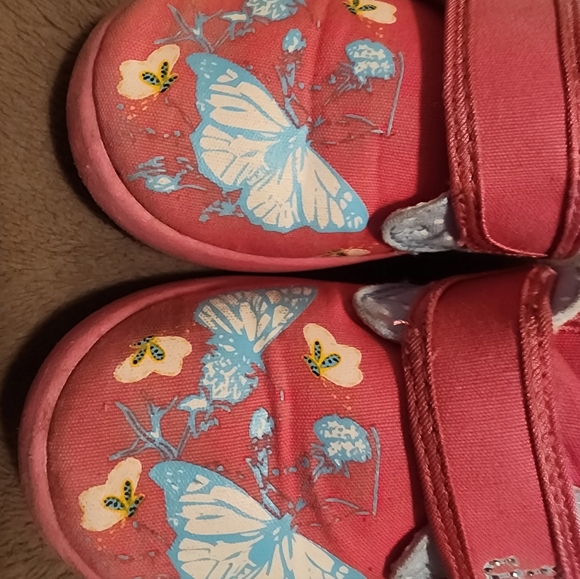 Kids Shoes Set of 3 - Picture 4 of 10